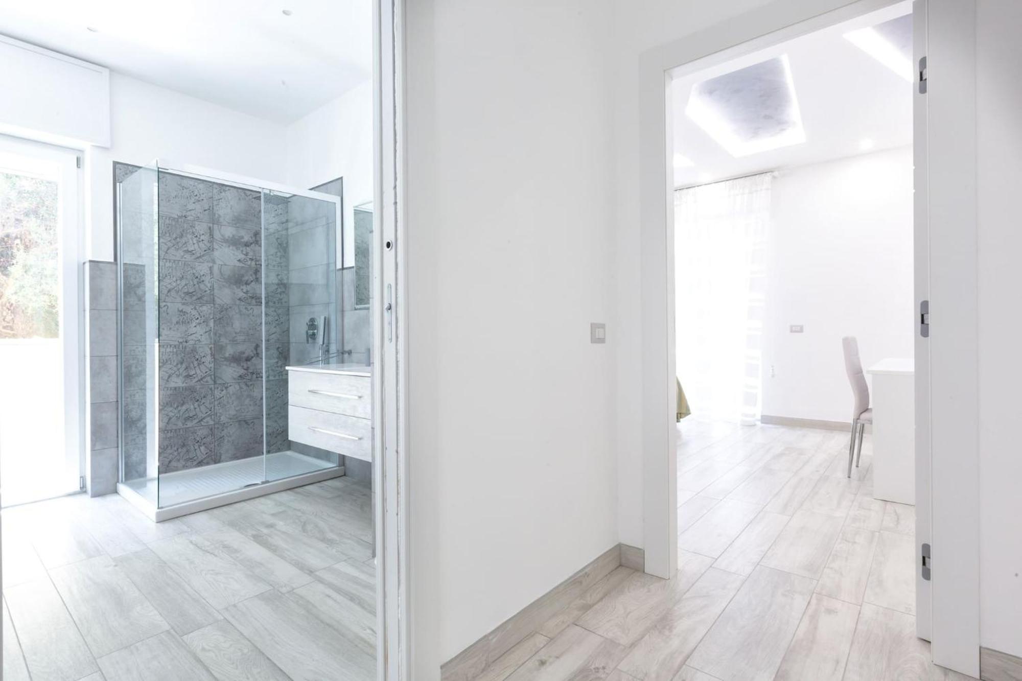 Sorrentovibes - New & Stylish Two Bedroom Apartment With Balconies Luaran gambar
