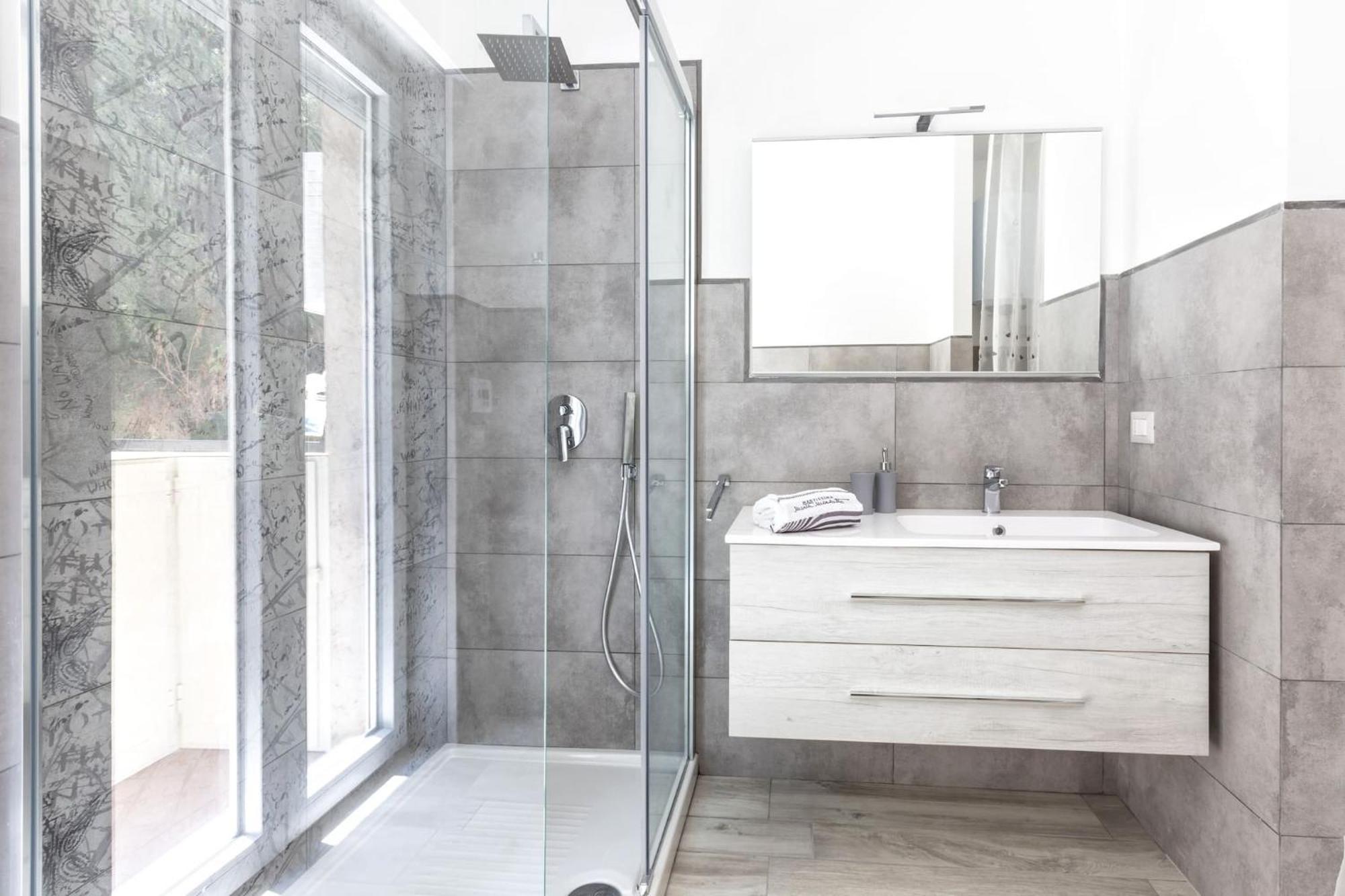 Sorrentovibes - New & Stylish Two Bedroom Apartment With Balconies Luaran gambar